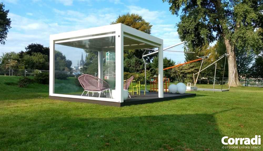 Corradi Brio Cristal-XL - En gjennomsiktig opprullbar "screenvegg" for din pergola eller utestue